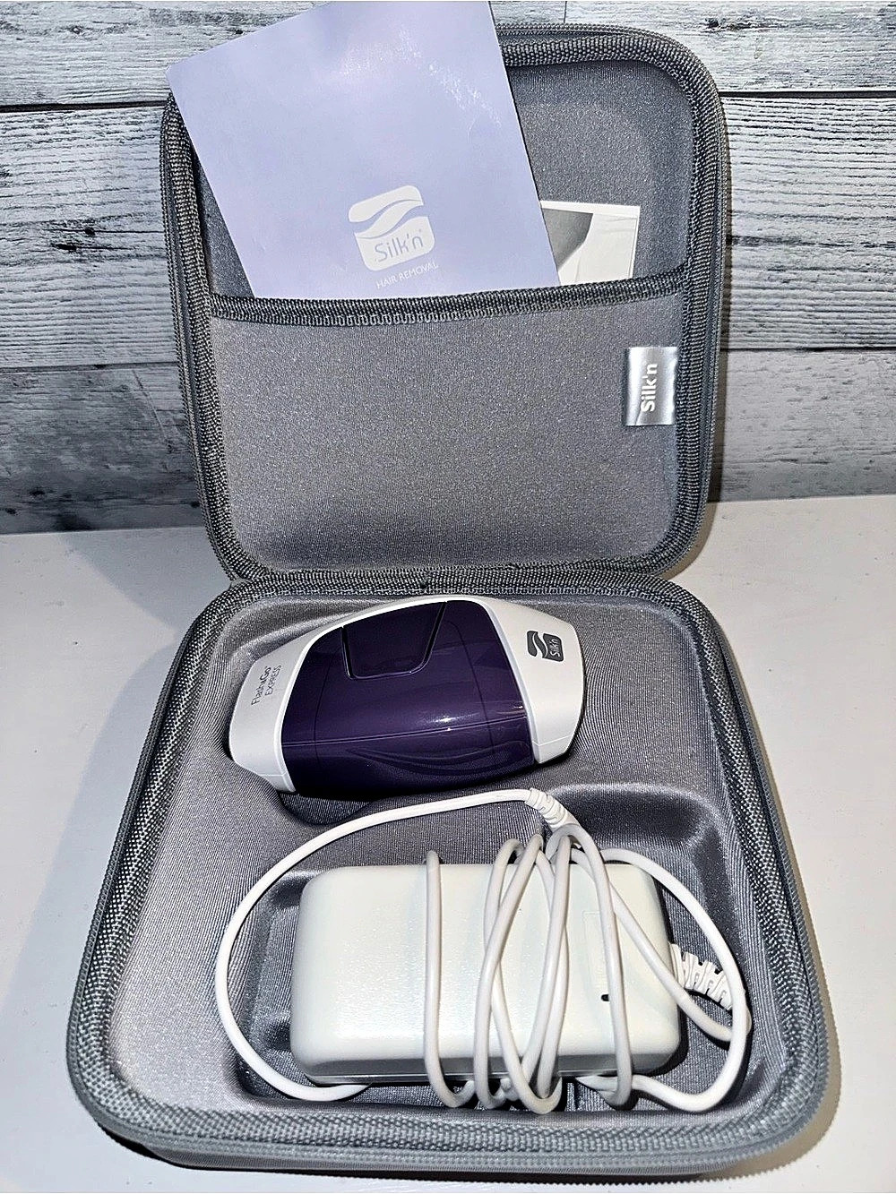 Silk'n Flash & Go Express Hair Removal System + Travel Case